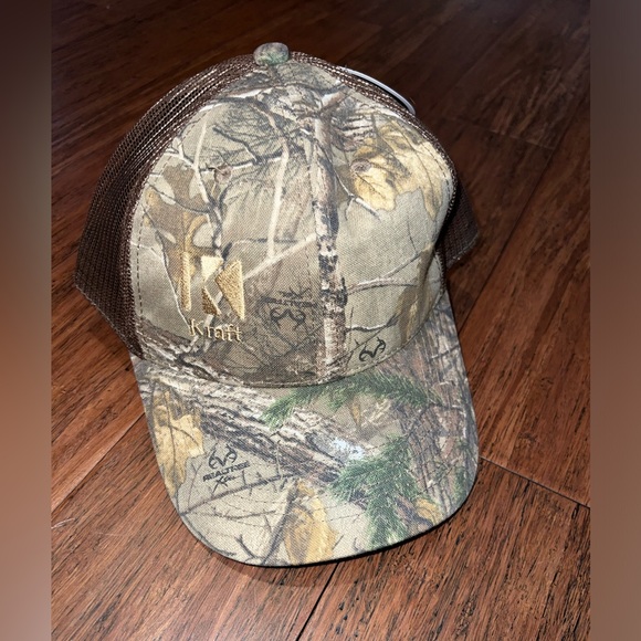 🔥5/$25 NWT Men’s Realtree Camo Trucker Hat - Picture 1 of 5